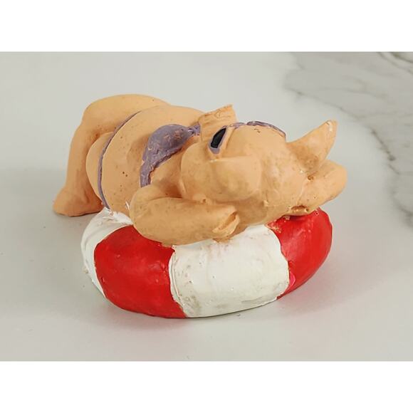 Pig In Bikini On The Beach Figurine Piglet Piggy Resin 3" Year 90s Pig Lover - Picture 6 of 12